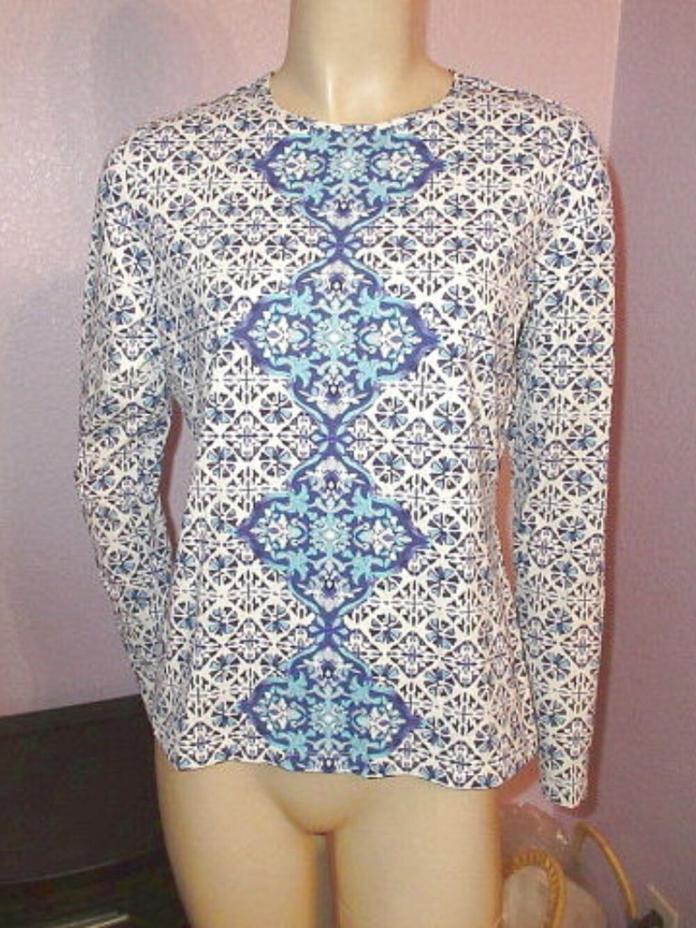 Lands' End iKat Swim Top Size S Rash Guard T-Shirt UPF 50 Long Sleeves Modest